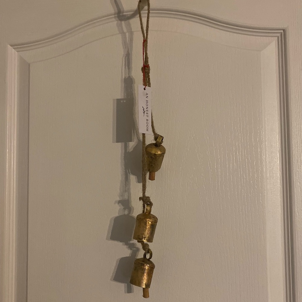 Jillian Harris Jilly Box Winter 23’ handmade Alpine Bells, three set.